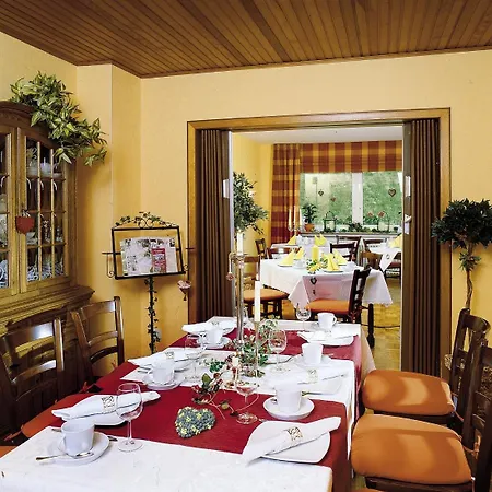 Gaestehaus Ute Bed and breakfast *